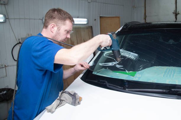 Window Tinting Sun Valley CA - Car and Auto Tinting Services with Valley Mobile Auto Glass